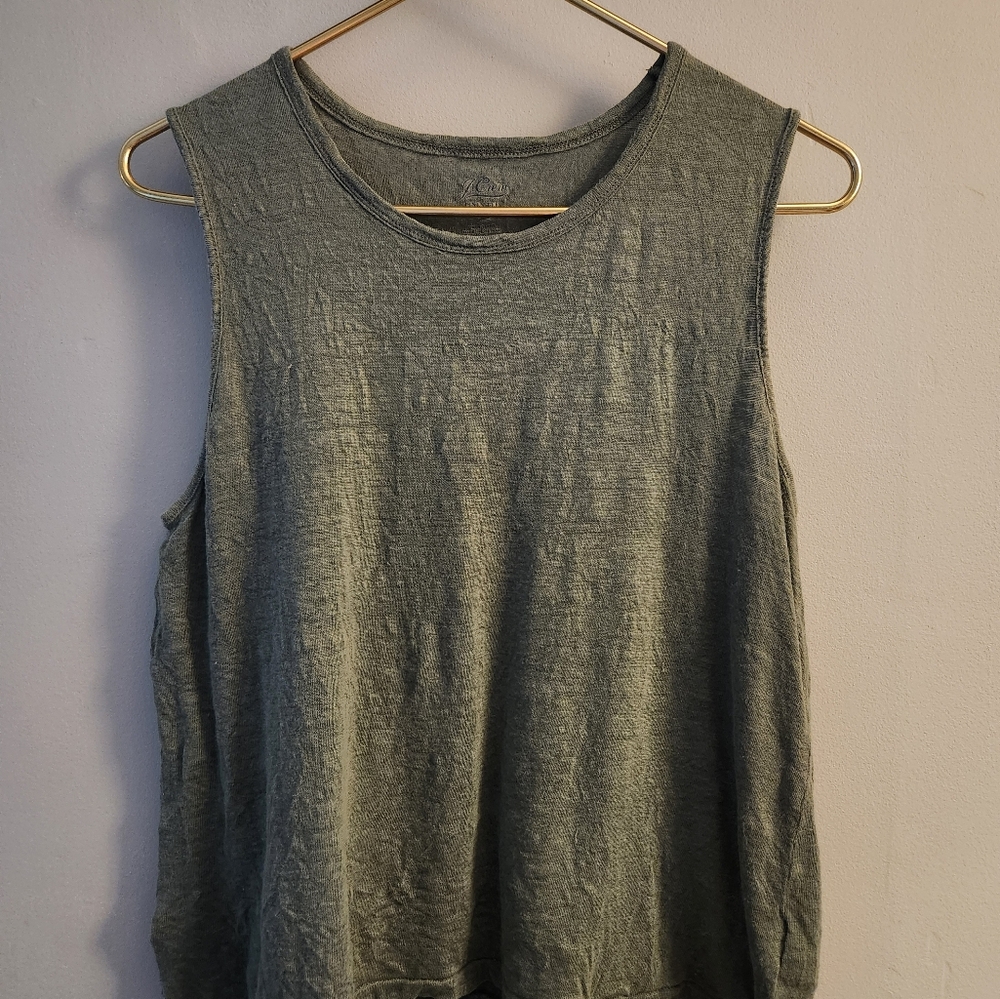 Linen sleeveless top